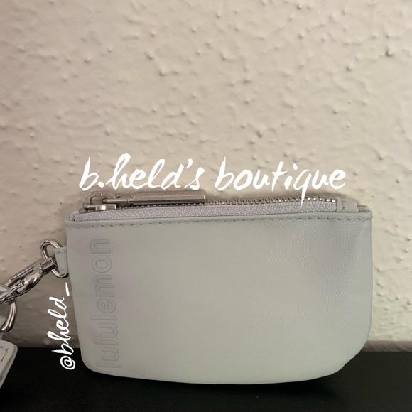 lululemon Dual Pouch Wristlet in No Limits White Multi/Vapor One Size New NWT